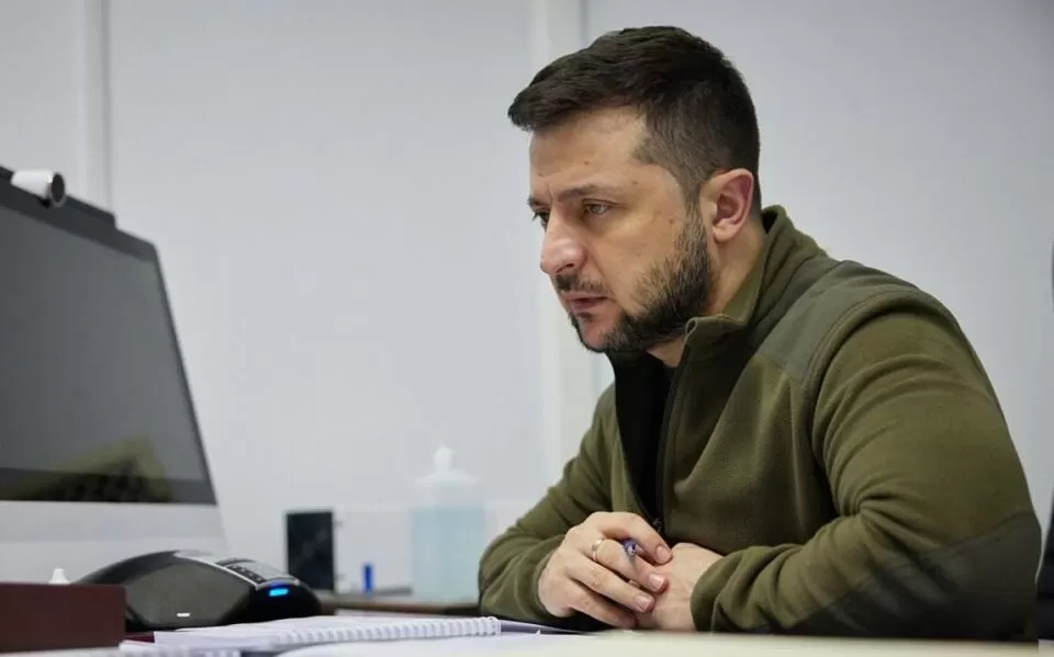 Ucrânia: Zelensky anuncia reunião com aliados europeus na próxima semana