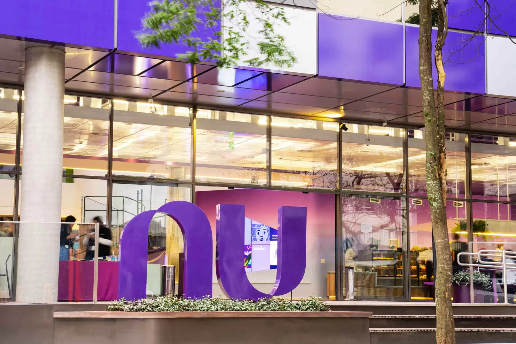 Nubank conquista aprovação para virar banco nos Estados Unidos