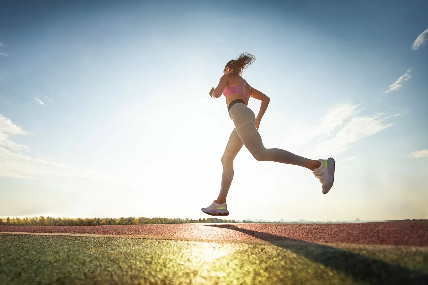 Brasil ganha 2 milhões de praticantes de corrida em um ano: o que explica movimento