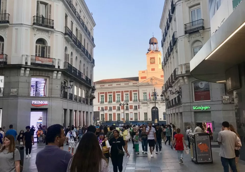 Desemprego em Espanha abaixo dos 10% pela primeira vez desde 2008