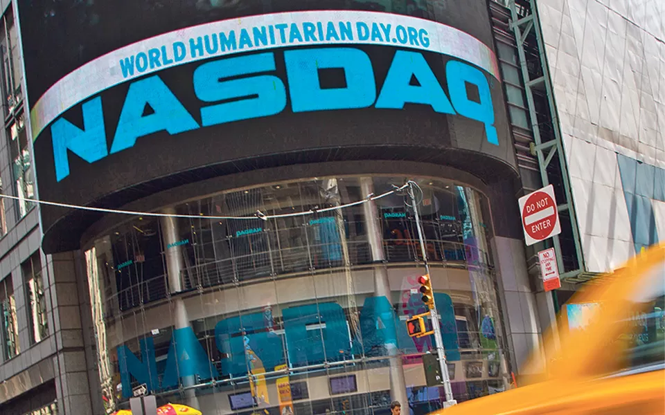 Wall Street encerra sessão em queda com Nasdaq a liderar as perdas