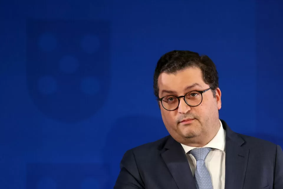 Mau tempo: Governo vai fazer tudo para evitar regresso ao défice orçamental, diz Ministro das Finanças