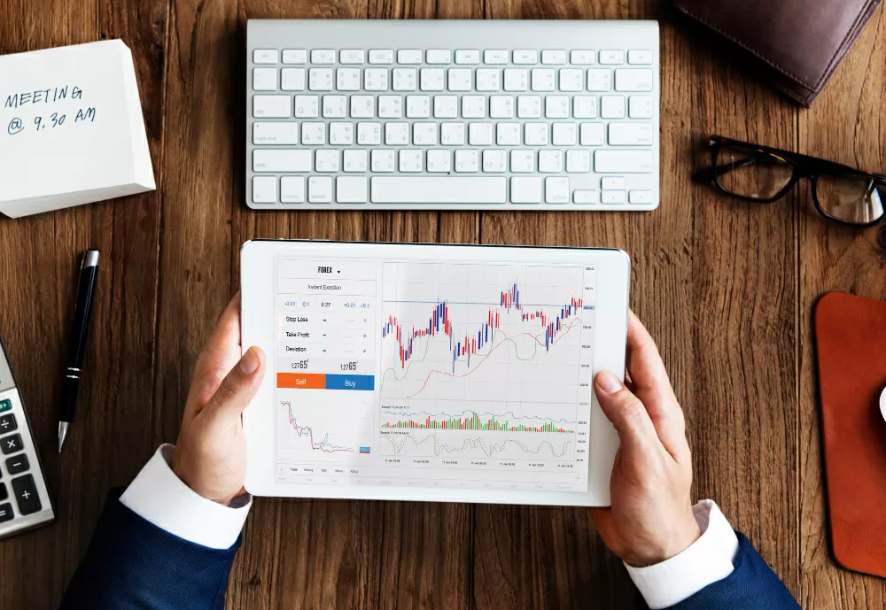 FIIs: quando informação demais vira problema para o investidor; entenda