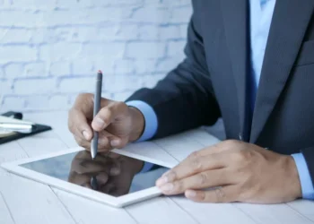 “Descomplicando Finanças: Dicas para um Planejamento Eficiente”