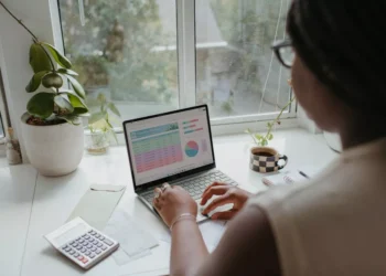 “O papel das finanças na economia nacional”