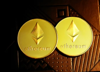 ETFs de Ethereum dos EUA registram US$ 1 bi em volume negociado no primeiro dia
