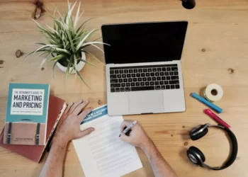 “O Poder do Marketing: Conectando Marcas e Consumidores”