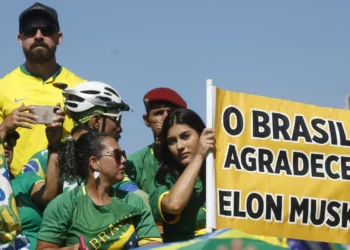 Brasil suspendeu X após rede não cumprir ordem de nomear representante