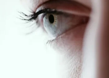 Doenças na retina: 65% dos pacientes abandonam tratamento após melhora