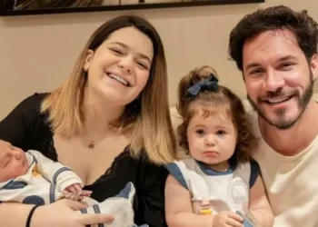 Viih Tube comemora evolução do filho, Ravi