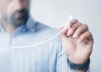 Com Selic a 14,25%, é possível ganhar 1% ao mês livre de IR na renda fixa? 