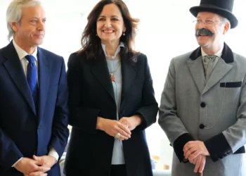 Ministra realça atualidade de Camilo e importância de homenagear escritor