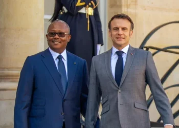 Guiné-Bissau: Organizações acusam Macron de conivência com liderança de Sissoco Embaló