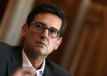 IL considera que decisão de Montenegro sobre empresa “não apaga mancha”