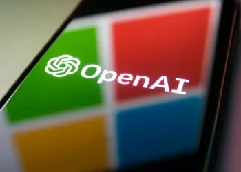 Regulador britânico aprova investimento da Microsoft na OpenAI