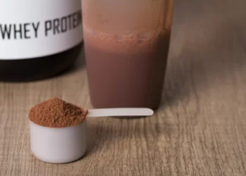 Como o brasileiro se relaciona com suplementos? Pesquisa desvenda