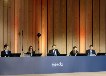 Acionistas da EDP aprovam distribuição de 836,8 milhões em dividendos