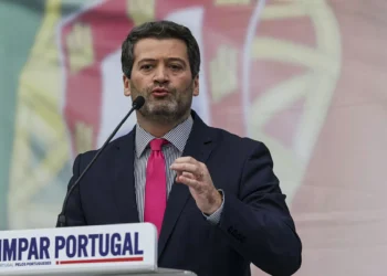 Chega quer tolerância zero na ocupação ilegal de casas