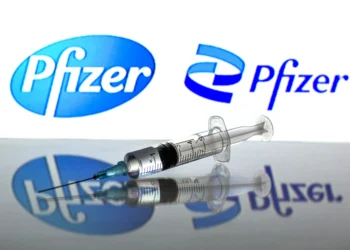 Governo adquire 57 milhões de doses de vacinas para a covid-19