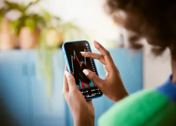 Começando a investir em FIIs? Veja o que é essencial ter na ‘bagagem’