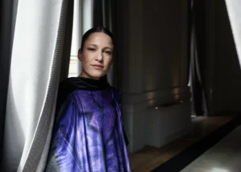 Carminho e Cuca Roseta atuam em festival no Brasil