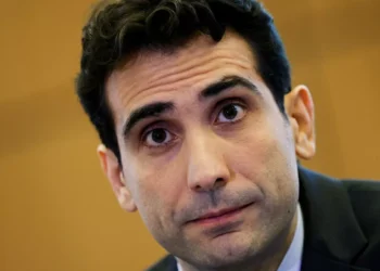 Selic a 14,75% ou 15%? Copom misterioso pode mexer com títulos — e juros já reagem