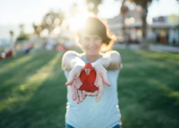 Cinco coisas que você acha que sabe sobre HIV – mas precisa repensar