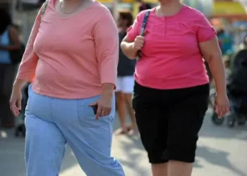 Comissão científica global é criticada por ignorar obesidade em lista de prioridades à saúde