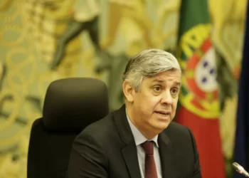 Centeno diz que está hoje “mais livre” para decidir o seu futuro