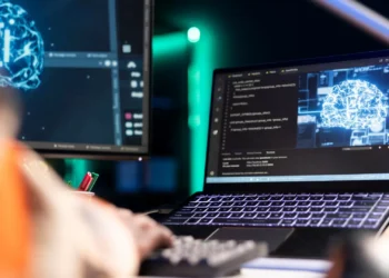 “Sou muito a favor da regulação” da IA, diz diretor-geral da Algorithm G