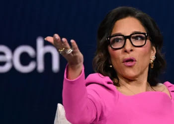 CEO do X demite-se após dois anos: “O melhor ainda está por chegar”