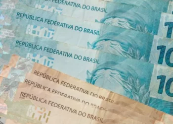 Fundos imobiliários distribuem até R$ 1,22 por cota hoje; veja os maiores pagamentos
