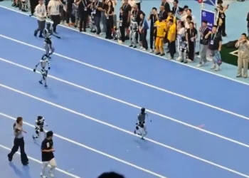 Jogos Mundiais? Mais de 500 robôs competem em atletismo, futebol e boxe