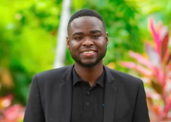 Jamaicano cria tecnologia contra germes em hospitais e aeroportos