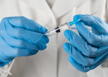 ‘Fatos alternativos’ não são motivo para evitar vacinas