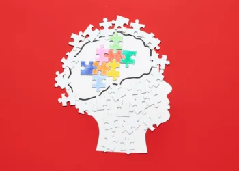 Canabidiol, rastreio visual e judicialização: SBNI atualiza recomendações sobre o autismo