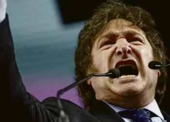 Milei anuncia remodelação do Governo argentino após legislativas de domingo