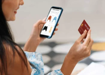 Brasil é o 2º país que mais pesquisa por descontos na Black Friday, diz estudo