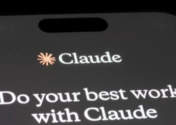 Anthropic atualiza Claude e adiciona memória permanente para conversas