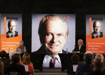 Filhos de Balsemão repartem holding que tem indiretamente 36% do capital e 50,3% dos votos da Impresa