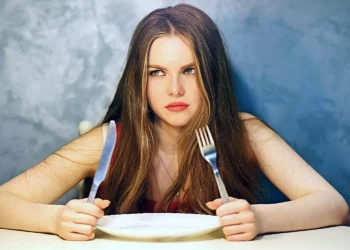 Transtornos alimentares: mais comuns em mulheres, fazem mal ao coração