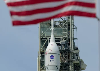 EUA aceleram retorno à Lua em 2026 em meio à disputa com a China