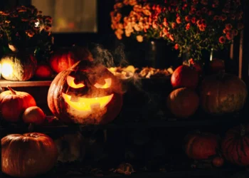 Você pode viver com medo ou com arrependimentos. Faça sua escolha