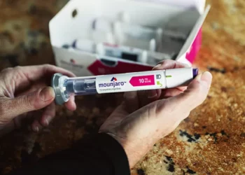 Fabricante do Mounjaro lança ferramenta para identificar versões falsas do medicamento