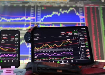 Todos os analistas de Wall Street agora preveem uma alta das ações em 2026