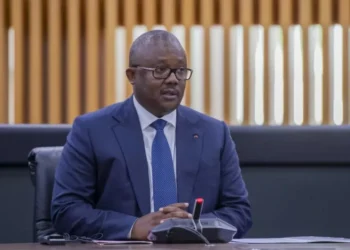 Guiné-Bissau: Esposa e ex-colaborador de Sissoco Embaló viajaram para Lisboa em voo de Estado