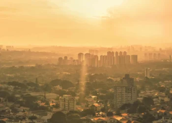 SP bate novo recorde de temperatura; chuvas intensas são esperadas