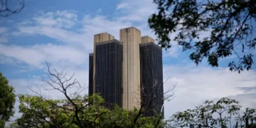 Tesouro Direto: taxas têm alta contida mesmo com ‘prévia do PIB’ forte