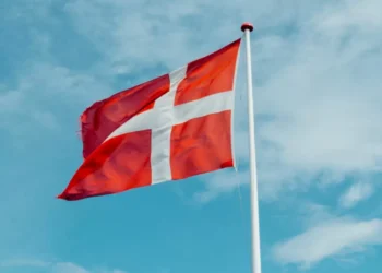 Primeira-ministra dinamarquesa admite “desacordo total” com EUA sobre Gronelândia