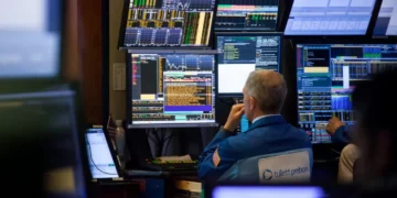 S&P 500 vira “índice de IA” e revela concentração histórica nas big techs